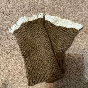Short leg warmer (for tall boots)
